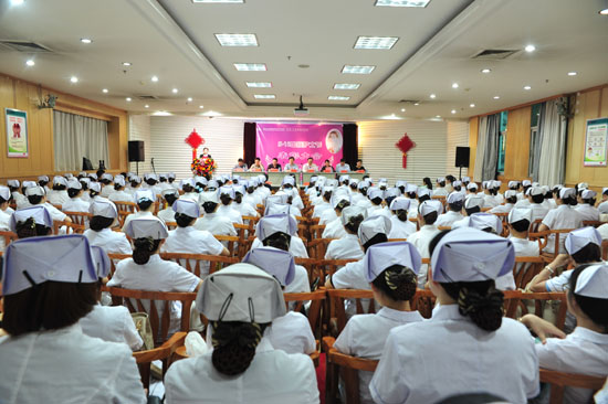 纪念“5·12”国际护士节暨表彰大会现场